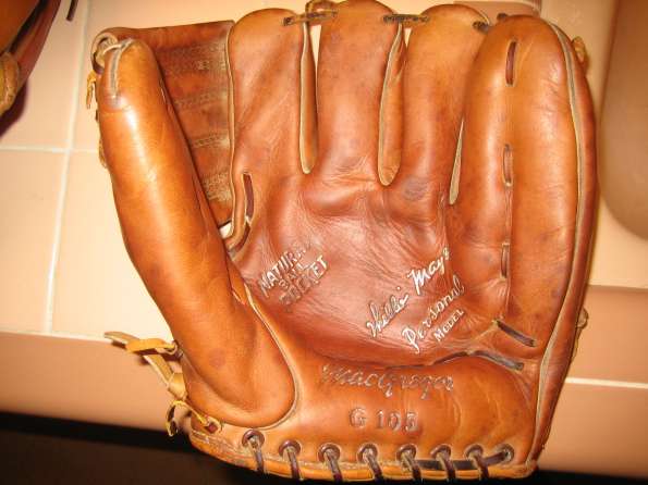 Willie Mays MacGregor G105 Personal Model Front