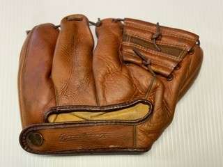 Jim Wilson MacGregor GB30 Back