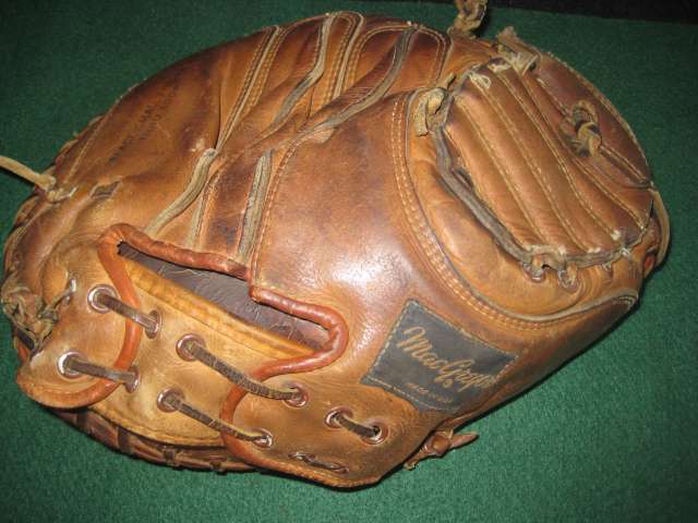 Lou Berberet MacGregor G176 Back