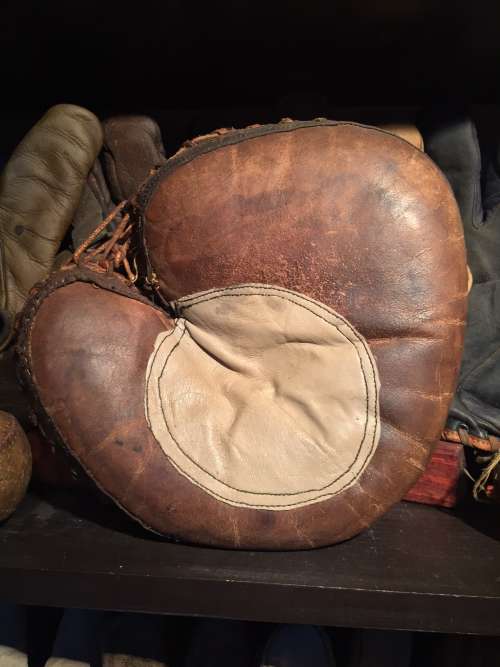 Marathon 4253 Patched Pocket Catchers Mitt Front