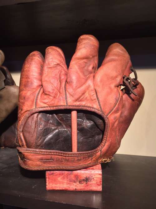 Marathon Grommet Web Back