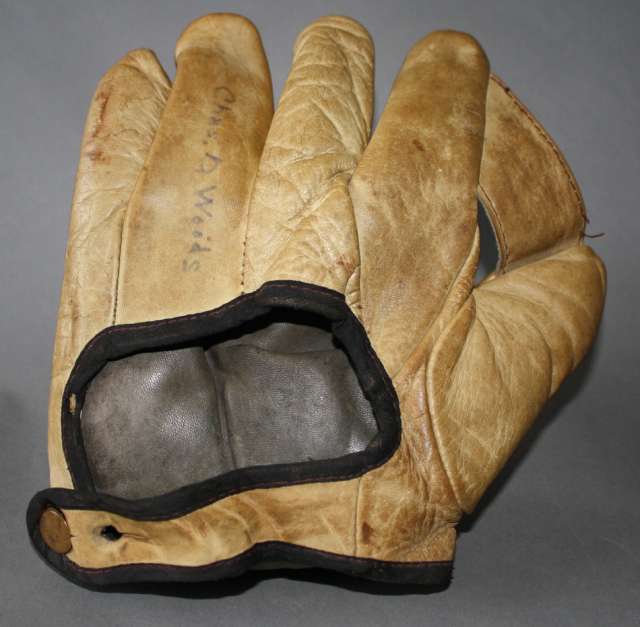 McDonald Wilker 311 Back