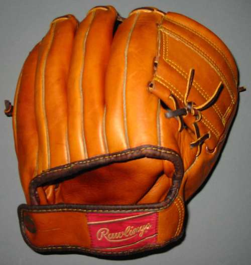 Mickey Mantle Rawlings MM6 Back