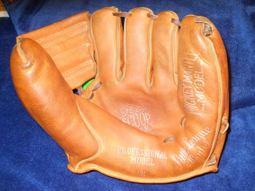Mickey Mantle MM Little League Model Front