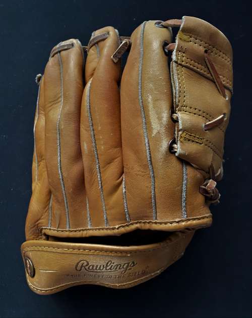 Mickey Mantle Rawlings MM9 Back
