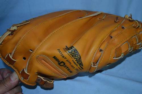 Mickey Mantle Rawlings XFB19 Back