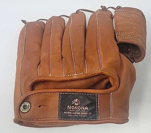 Bob Lemon Nokona G54 Back