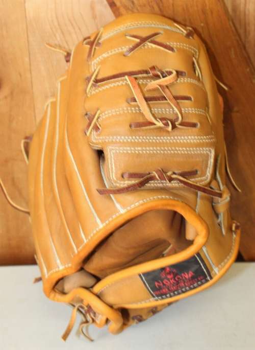 Don Hoak Nokona DH Back