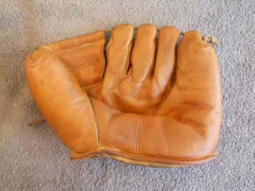 Jelly SoRelle Nokona G11 Front