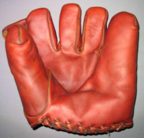 Jelly SoRelle Nokona G11 Front