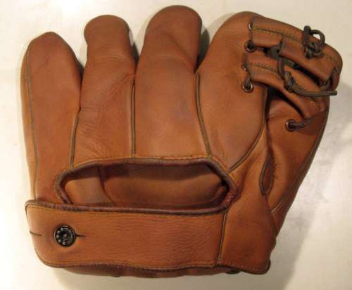 Dizzy Trout OK LR Back