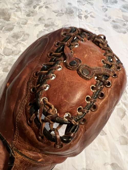 Frank McCormick OK Basemitt Back