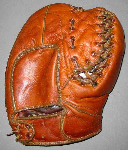 OK Softball Mitt Back