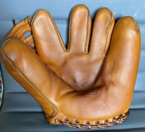 Tommy Holmes OK Front