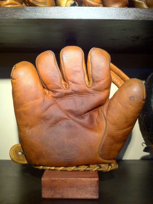 Heinie Manush Gambles 50R Lefty Front