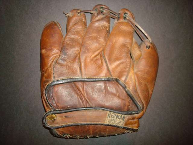 Hermans Mens Store Vance Style Back