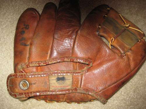 Jackie Robinson Peerless Back