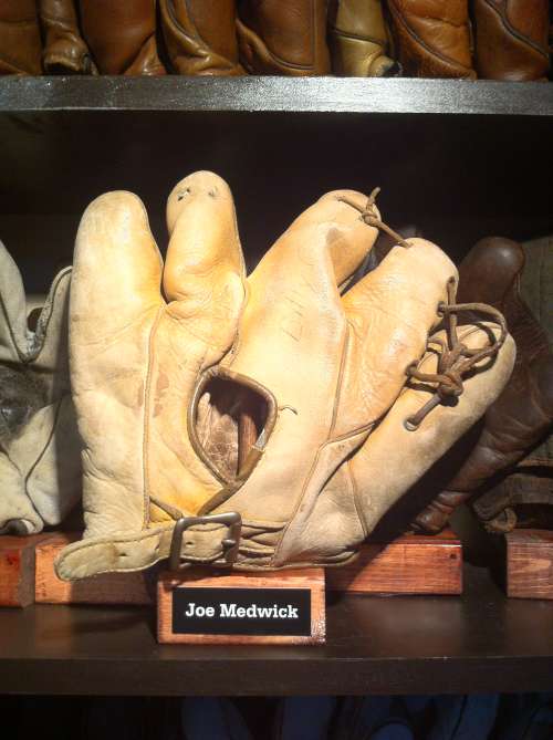 Joe Medwick Wasco C1193 Back