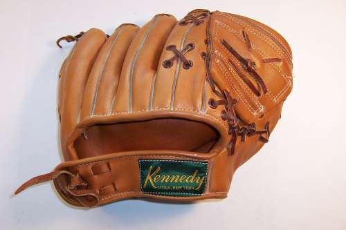 Johnny Temple Kennedy 581 Back