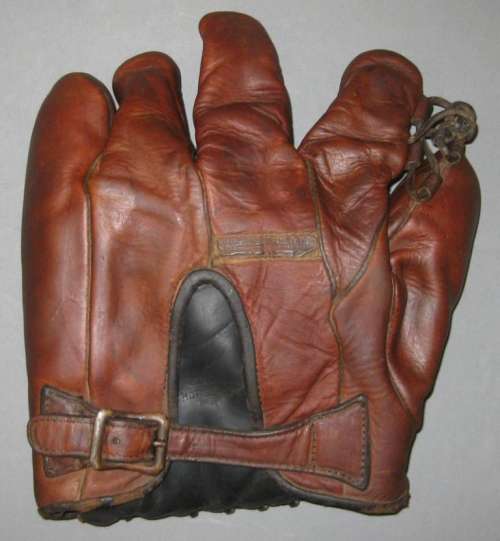 Kiki Cuyler Treman King Back