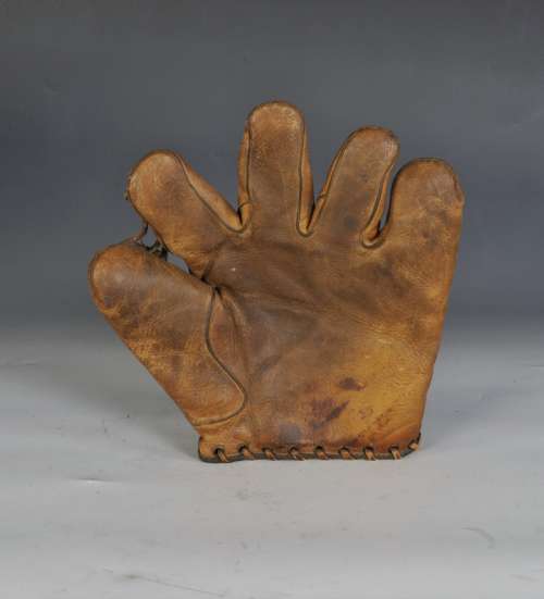 Leon Goose Goslin Front