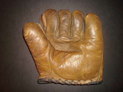 Lon Warneke Junior Model 100 Front