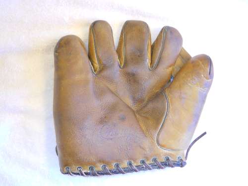 Mel Harder The Champion Line F30 Front