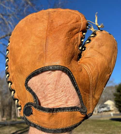 BLS B12 Basemitt Back