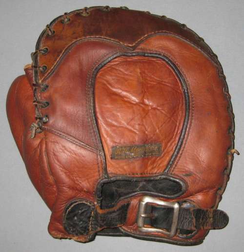 George Davis R.H. Macy Basemitt Back