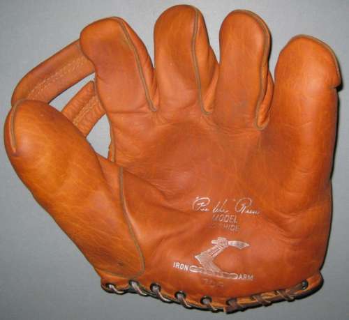 Pee Wee Reese Iron Arm 70G Front