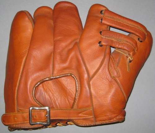 Spurgeon Chandler Iron Arm 85G Back