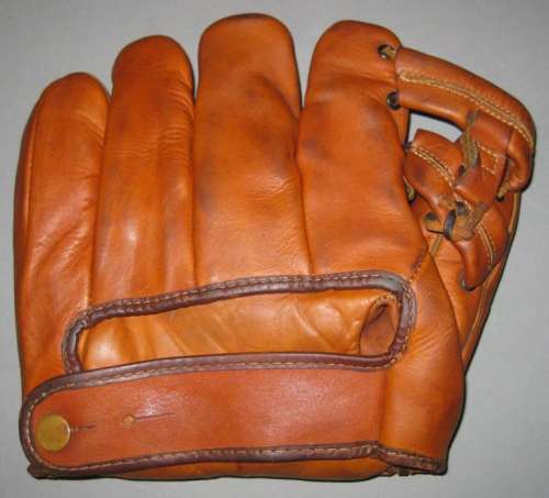 Ted Williams Western's G1335 Back