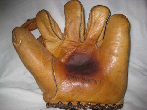 Tommy Henrich TruTest 786 Front