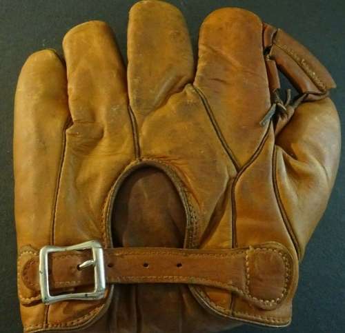 Wally Gilbert Wolverine Back