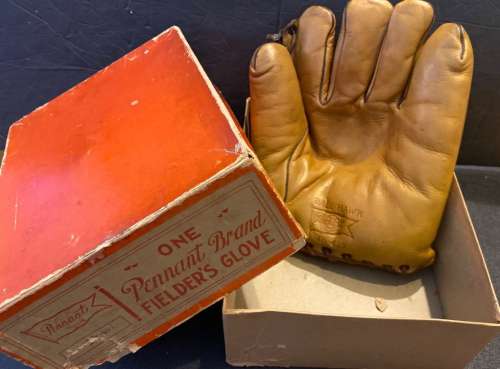 Pennant IK-457 Ball Hawk Front