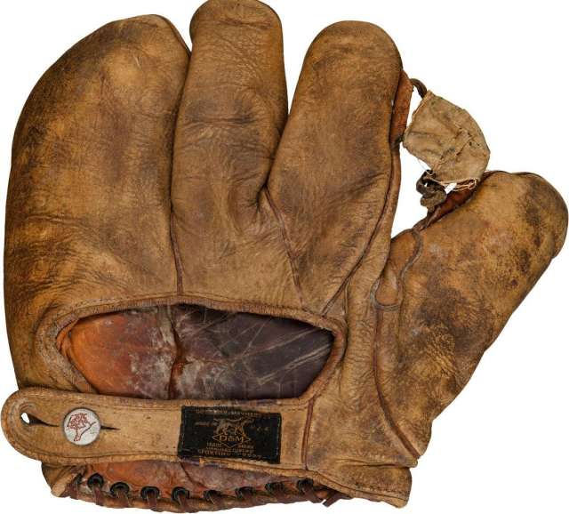 D&M G75 Three Finger Back