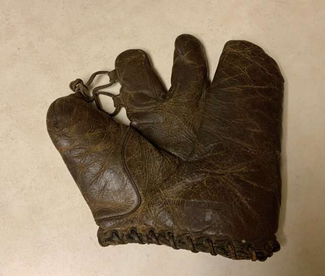 Trusport 3 Finger Front