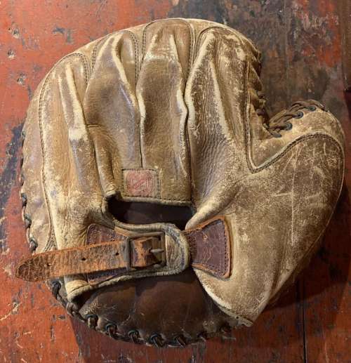 Rawlings Gibson Mitt Back