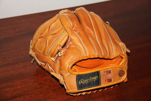 Eddie Mathews Rawlings EM Personal Model Back