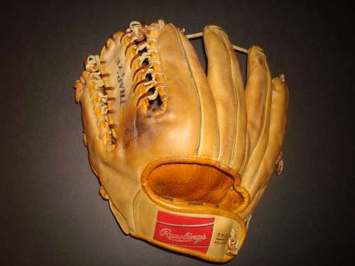 Stan Musial Rawlings TG12 Back