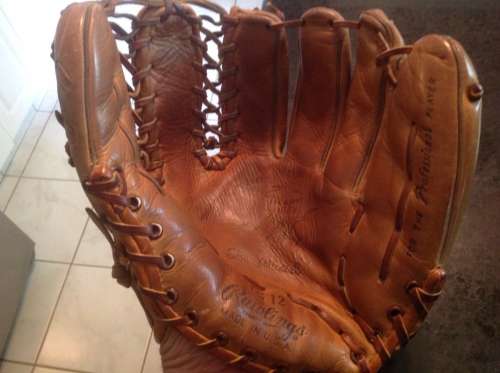 Stan Musial Rawlings TG12 Front