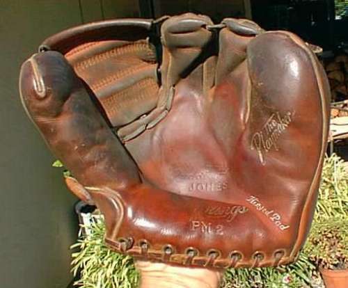 Willie Puddin Head Jones Rawlings PM2 Front