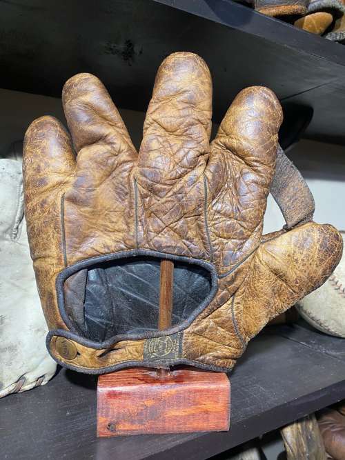 A.J. Reach 1 Inch Web Back