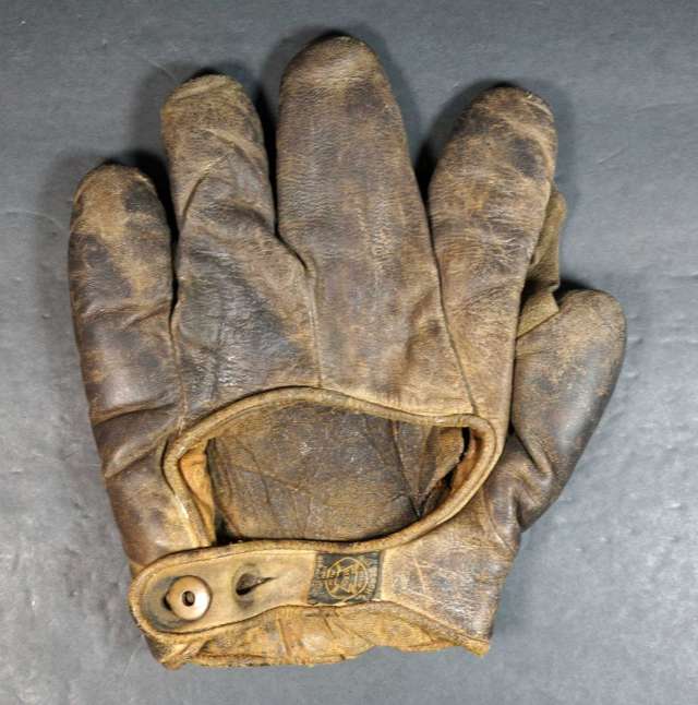 A.J. Reach 1 Inch Web Back