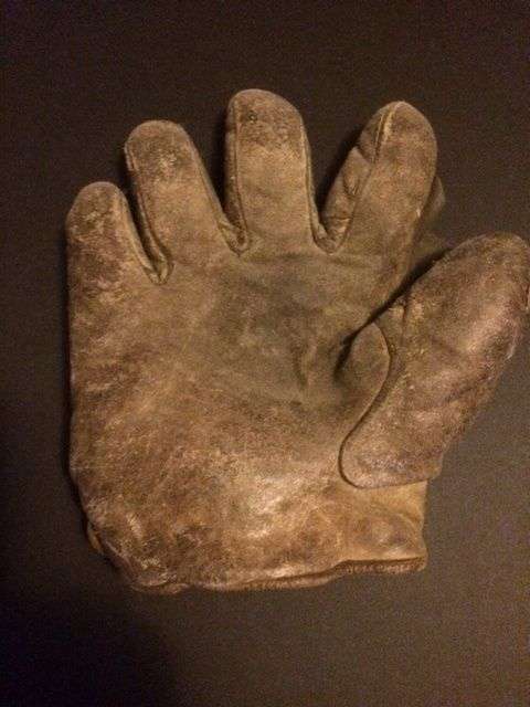 A.J. Reach Full Web Lefty Front