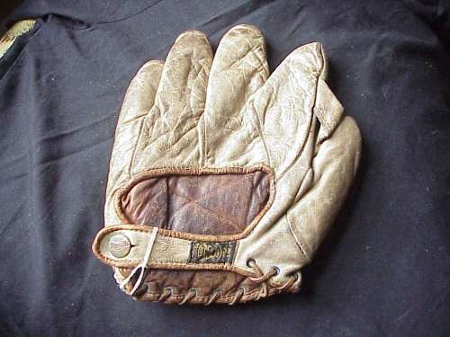 A.J. Reach Light 1 Inch Web Back