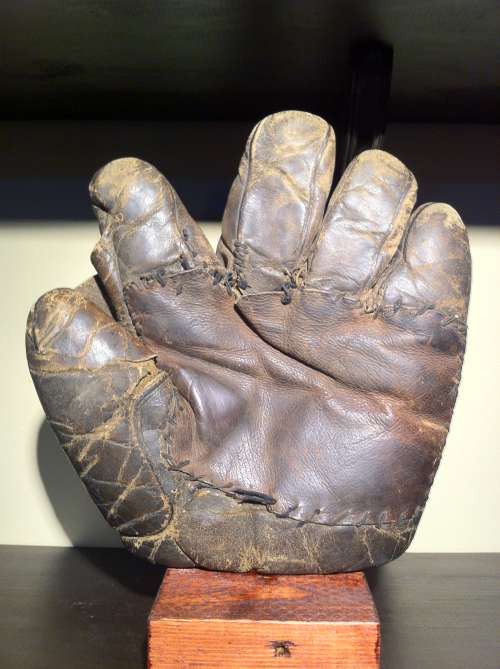 A.J. Reach Patched Pocket Full Web Front