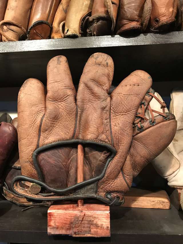 Al Reach Reach AR Back