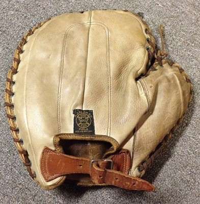Reach Basemitt Light Back