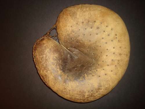 Reach 9A Professional Catchers Mitt Front